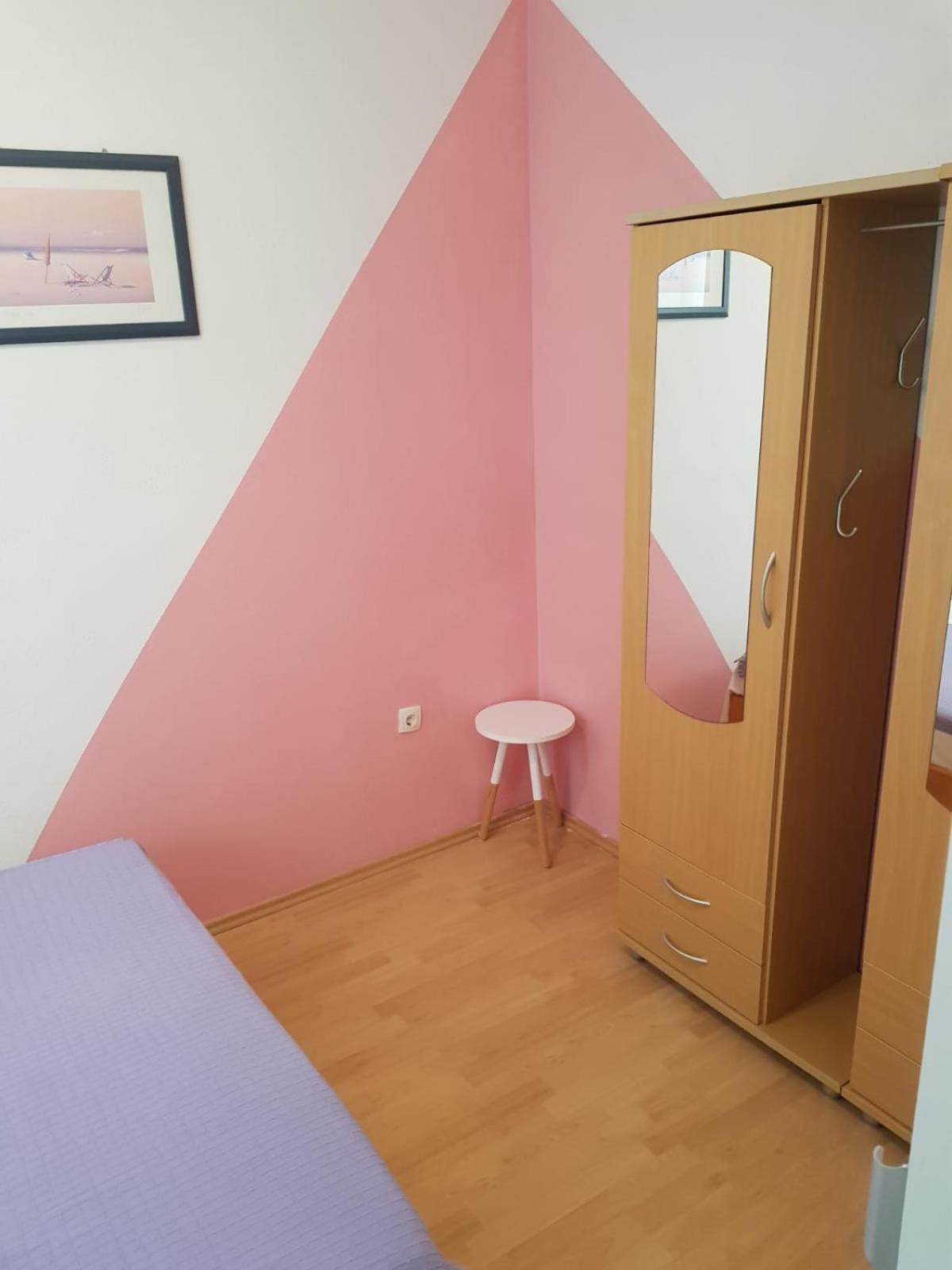 Apartmani Dekovic Primošten Екстериор снимка